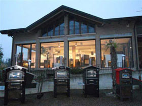 Vignali Caminetti - Interno showroom